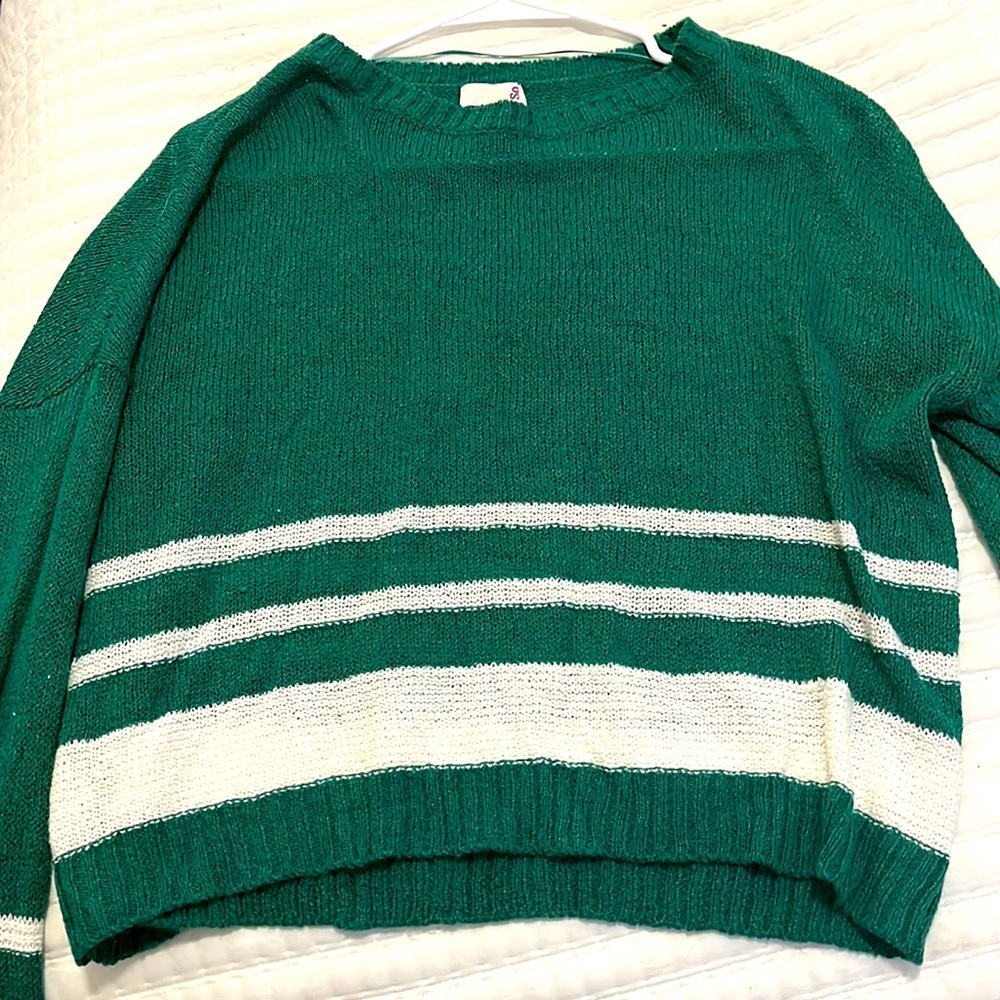 Cute aqua green thin sweater, just a bit longer than a crop top